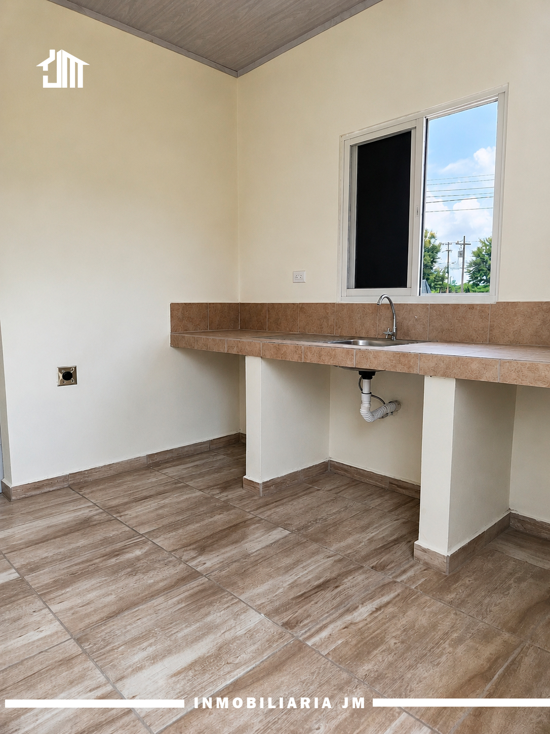 Modelo Santa Lucia Plus · vista 3